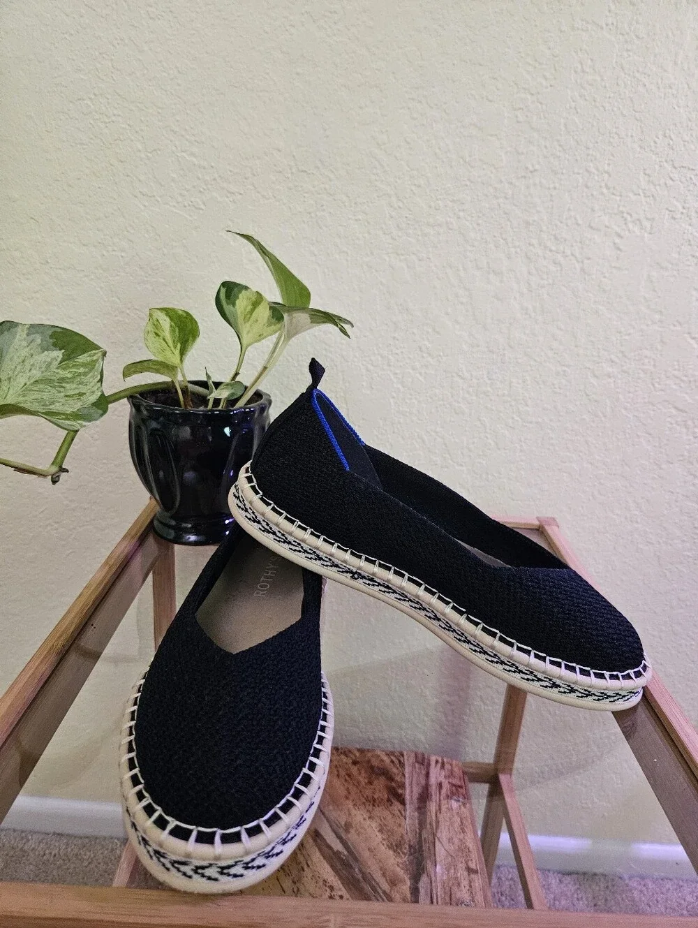 Rothy's Black Knit Espadrille with Blue Trim Sz 6